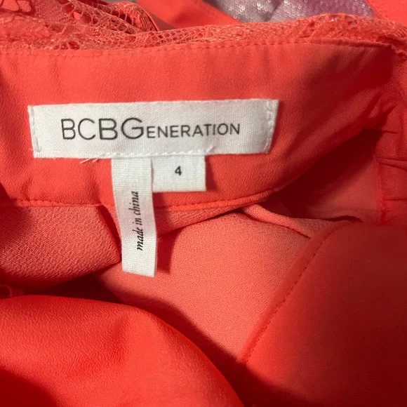 BCBGeneration pleated sleeveless deep v mini dress in Coralwine size 4 - Picture 6 of 14